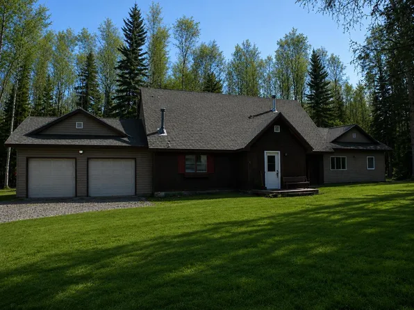 3237 Judy Ln, North Pole, AK 99705