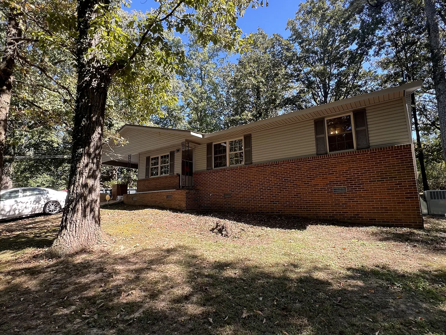 2521 County Road 1107 - 1 — Photo 2
