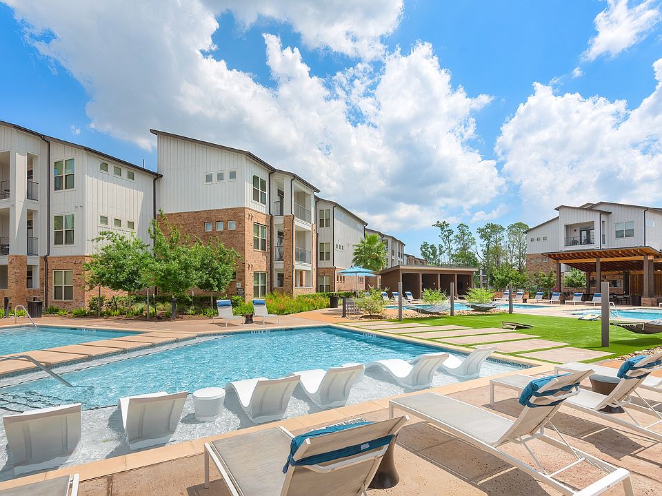 1st image of 15500 Middlebrook Dr #8209