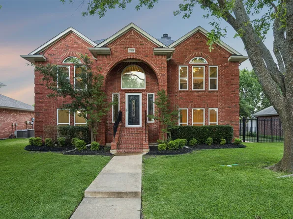 2318 Dana Dr, Rowlett, TX 75088