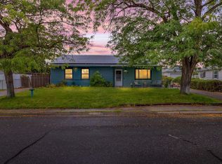 1305 Acacia Ave, Richland, WA 99354