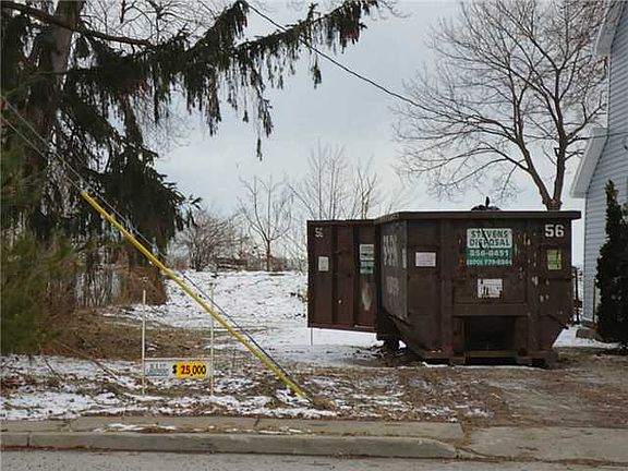 2nd image of 5502 Edgewater Dr
