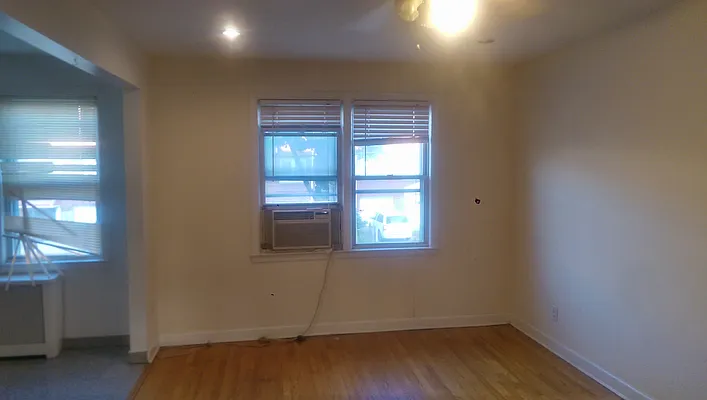 Rented by BuySell Real Estate Inc | media 11