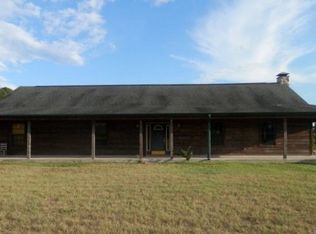 760 County Road 460, Etoile, TX 75944