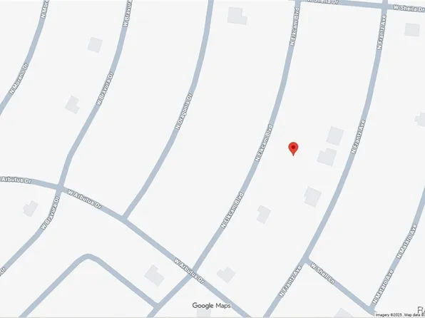 10697 N Elkcam Blvd, Citrus Springs, FL 34433