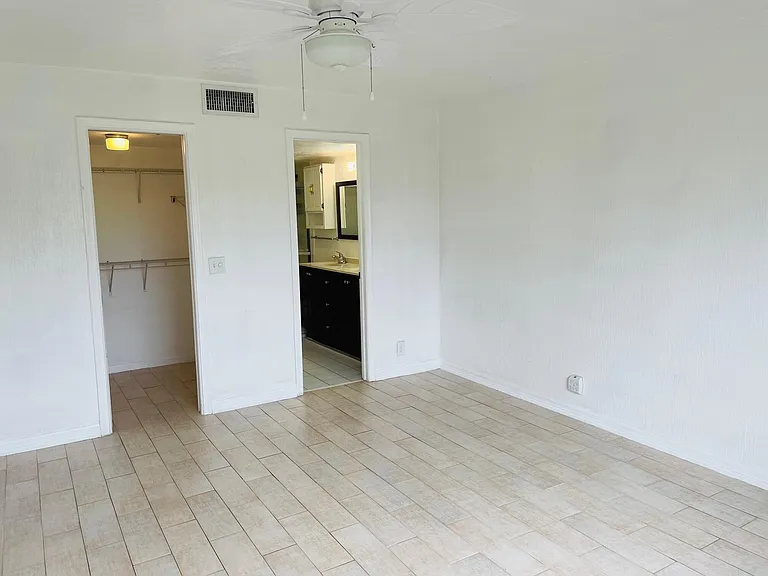 4080 Tivoli Ct #307 — Photo 19