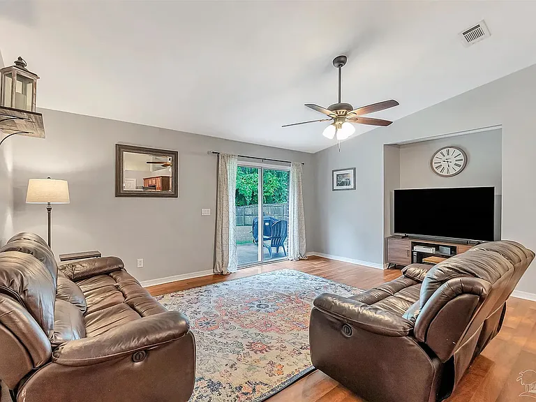 4658 Canter Row — Photo 27