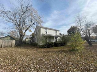 812 Merritt St, Searcy, AR 72143