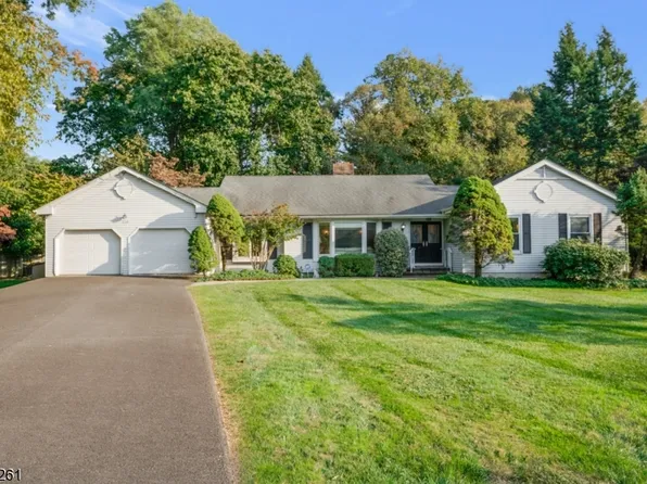 114 Agnes Pl, Bound Brook Boro, NJ 08805