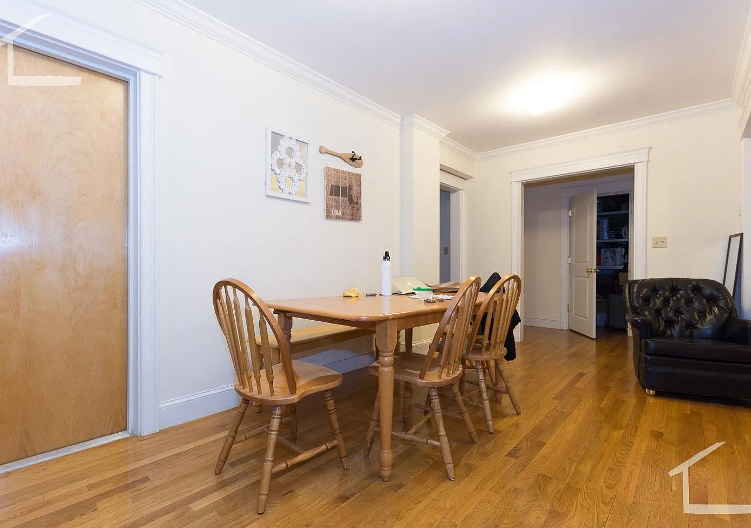 Garden level 3 bed in Allston — Photo 4