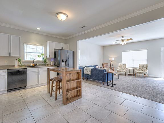 3rd image of 2622 Nashboro Blvd