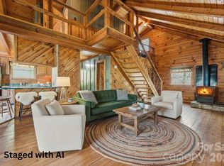 1837 E Alarka Rd, Bryson City, NC 28713