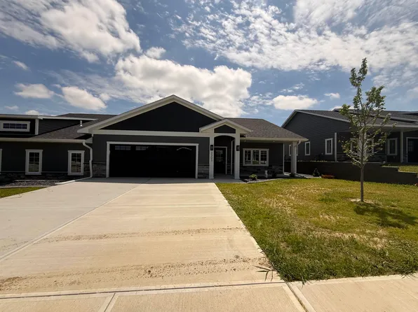 3303 Stonebrook Ln, Norfolk, NE 68701