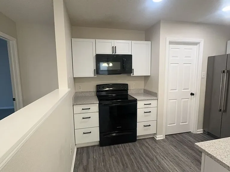 12653 Loyalty Dr — Photo 7
