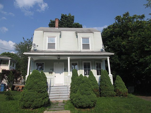 1st image of 14 Parkmore St