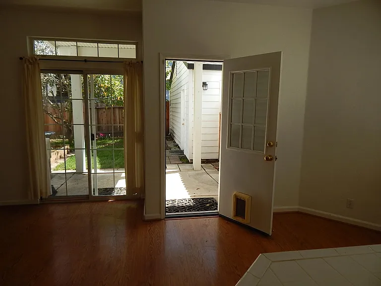 1200 Farragut Cir — Photo 10