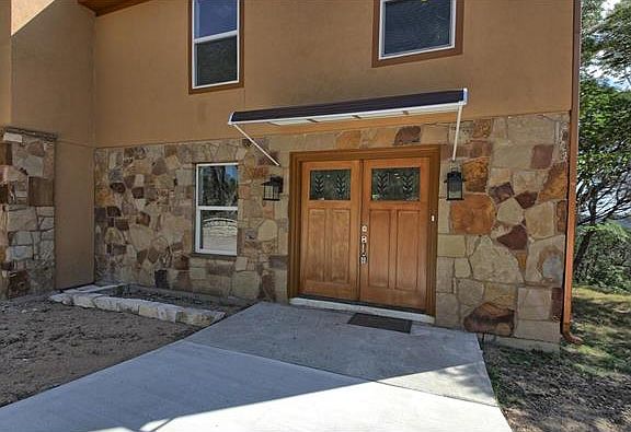 3rd image of 17708 Chalet Cir #A