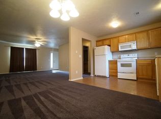 2009 Farlook St, Merriam Woods Village, MO 65740