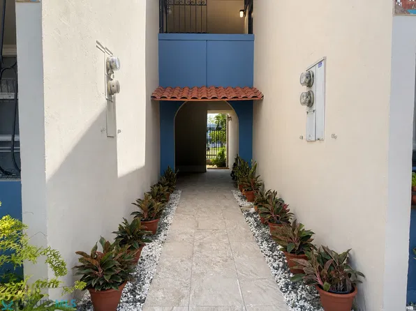 0 Cond Acuaparque Levittown Lakes 3c 3c, Toa Baja, PR 00949