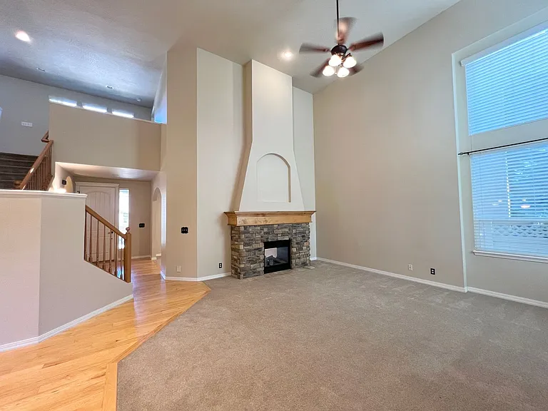 2285 W Windchime Dr — Photo 7