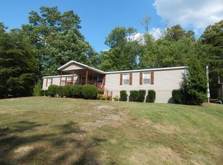 246 Graybeal Rd, Bluff City, TN 37618