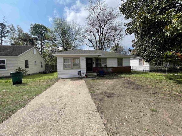 105 E Moultrie Dr, Blytheville, AR 72315