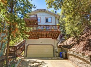 23594 Hillside Dr, Crestline, CA 92325