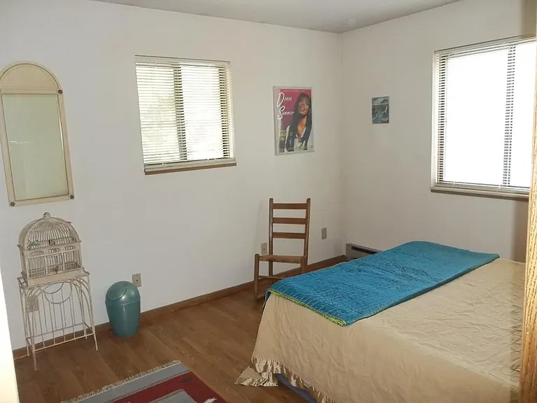 5098 Budd St — Photo 15