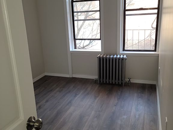 3rd image of 3317 Avenue I Floor 3