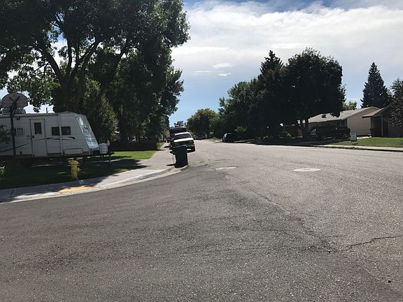 5th image of 751 Sykes Dr