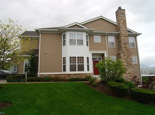 31 Indigo Rd, Hackettstown, NJ 07840