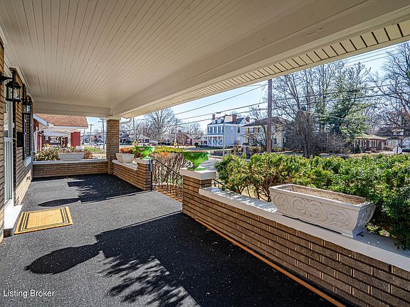 4th image of 4307 River Park Dr
