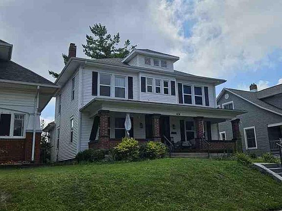 2nd image of 604 Chestnut Ave