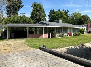 1101 E North Bear Creek Dr, Merced, CA 95340