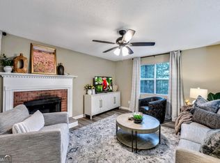 8008 Clearview Cir, Riverdale, GA 30296