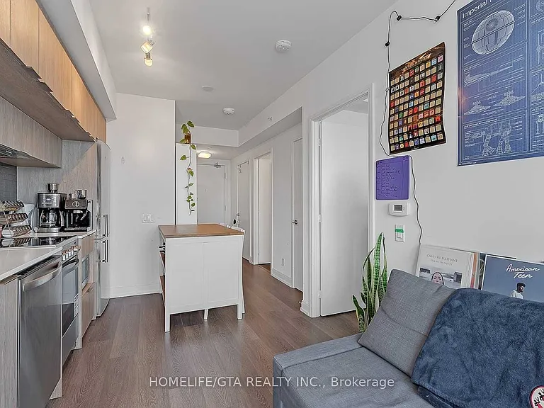 181 Dundas St E #4907 — Photo 9