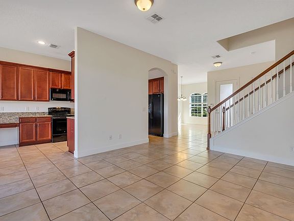 5th image of 2121 Painter Ln
