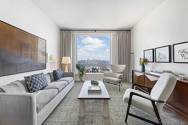 1st image of 1 City Poin APT 56B