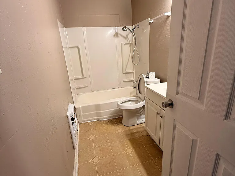 3431 Canal Ave — Photo 8