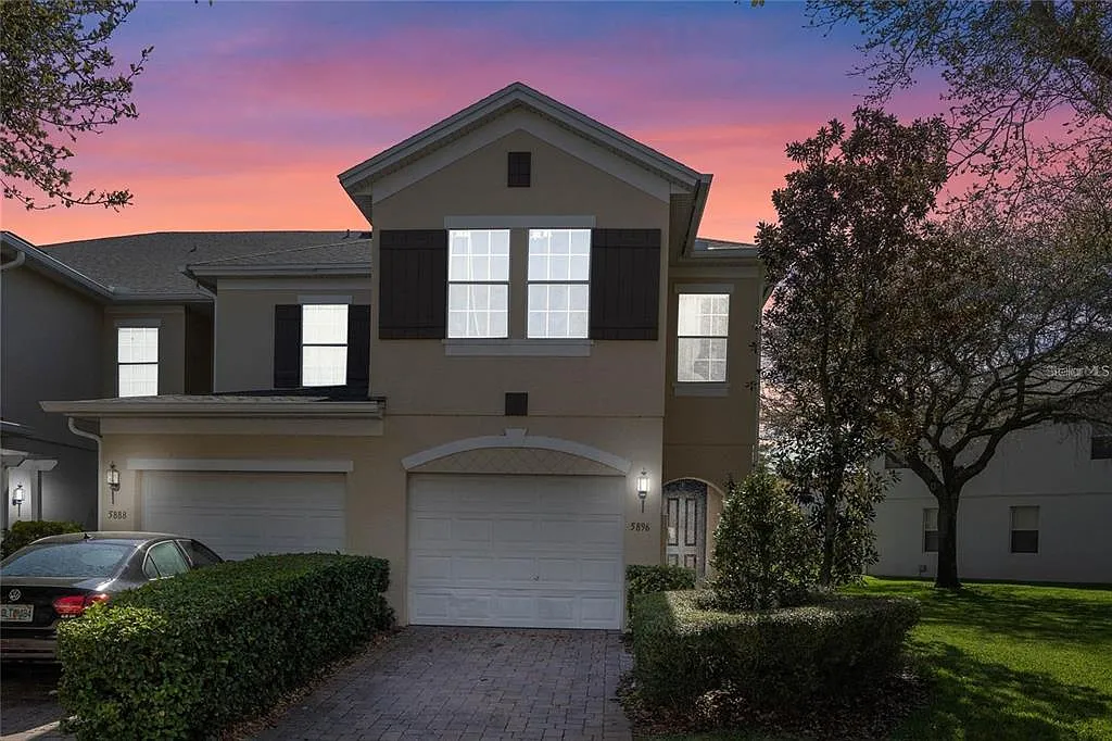 3 bed, 2.5 bath, 1756 sqft, $2,600 — Photo 1