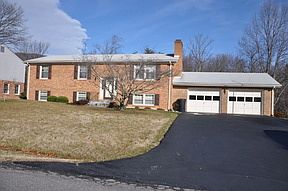 1st image of 5227 Cherokee Hills Dr