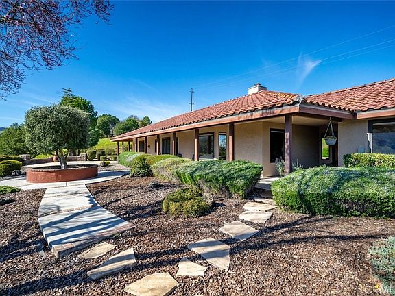 3rd image of 10900 Portal Rd