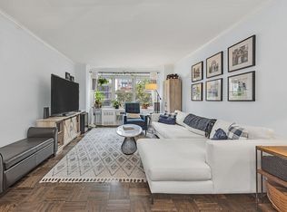251 E 51st St APT 5M, New York, NY
