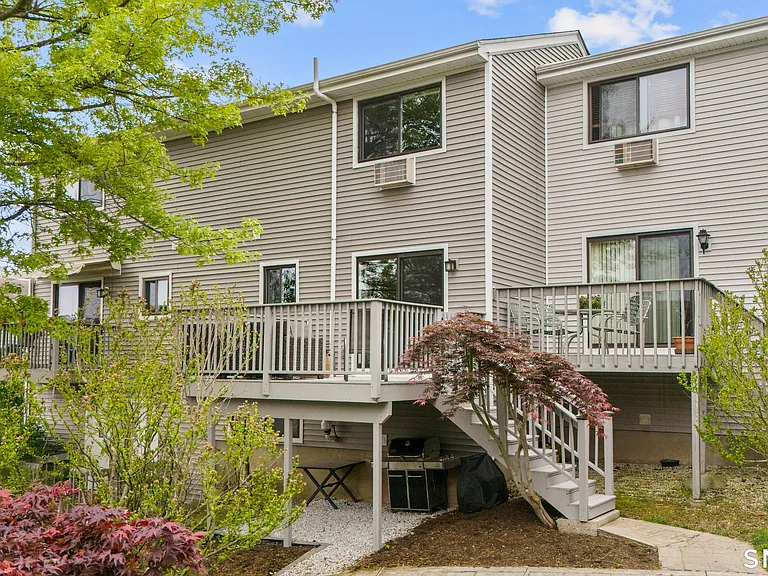 63 Myano Ln #4 — Photo 32