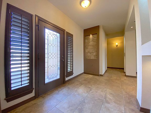 3rd image of 5709 Valley Lilac Ln