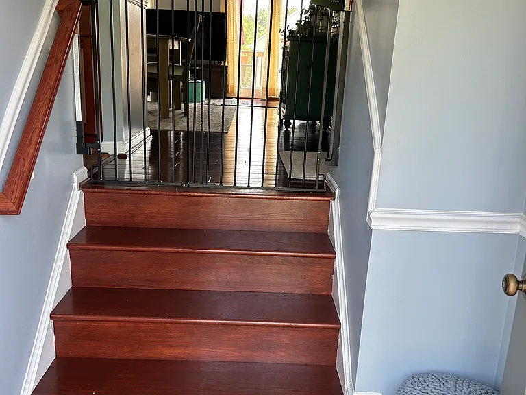 207 Amberfield Ln — Photo 2