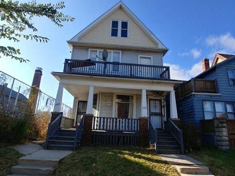 1st image of 1323 N 24th Pl #1325