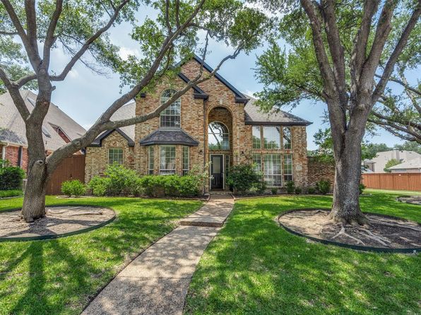 4612 Old Pond Dr