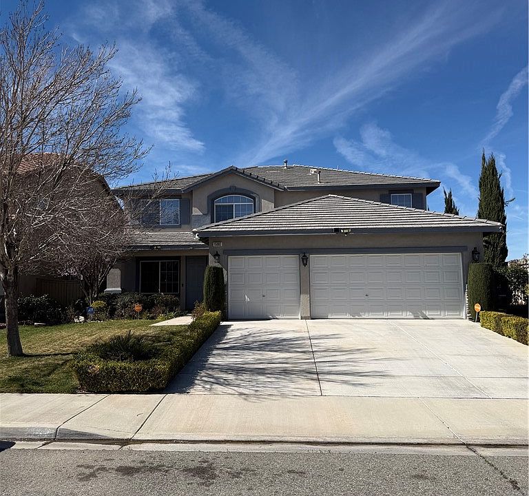 1st image of 15082 Quicksilver Dr