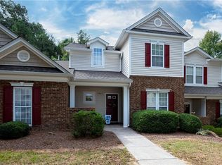 5940 Fox Ridge Ln, Winston Salem, NC 27104